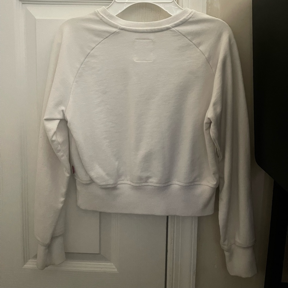 Girls Levis sweaters 10-12 years. COMES WITH FREE SHORTS (Cat and Jack)